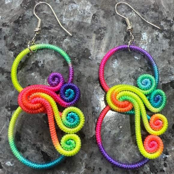 2/$29 or 3/$39 NWOT Vibrant colorful rainbow Chinese knot earrings - Picture 7 of 7